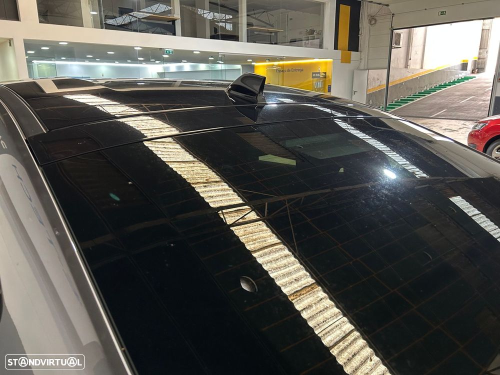 Renault Arkana 1.6 E-Tech R.S.Line - 13