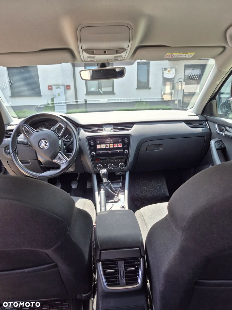 Skoda Octavia 2.0 TDI SCR Style - 31