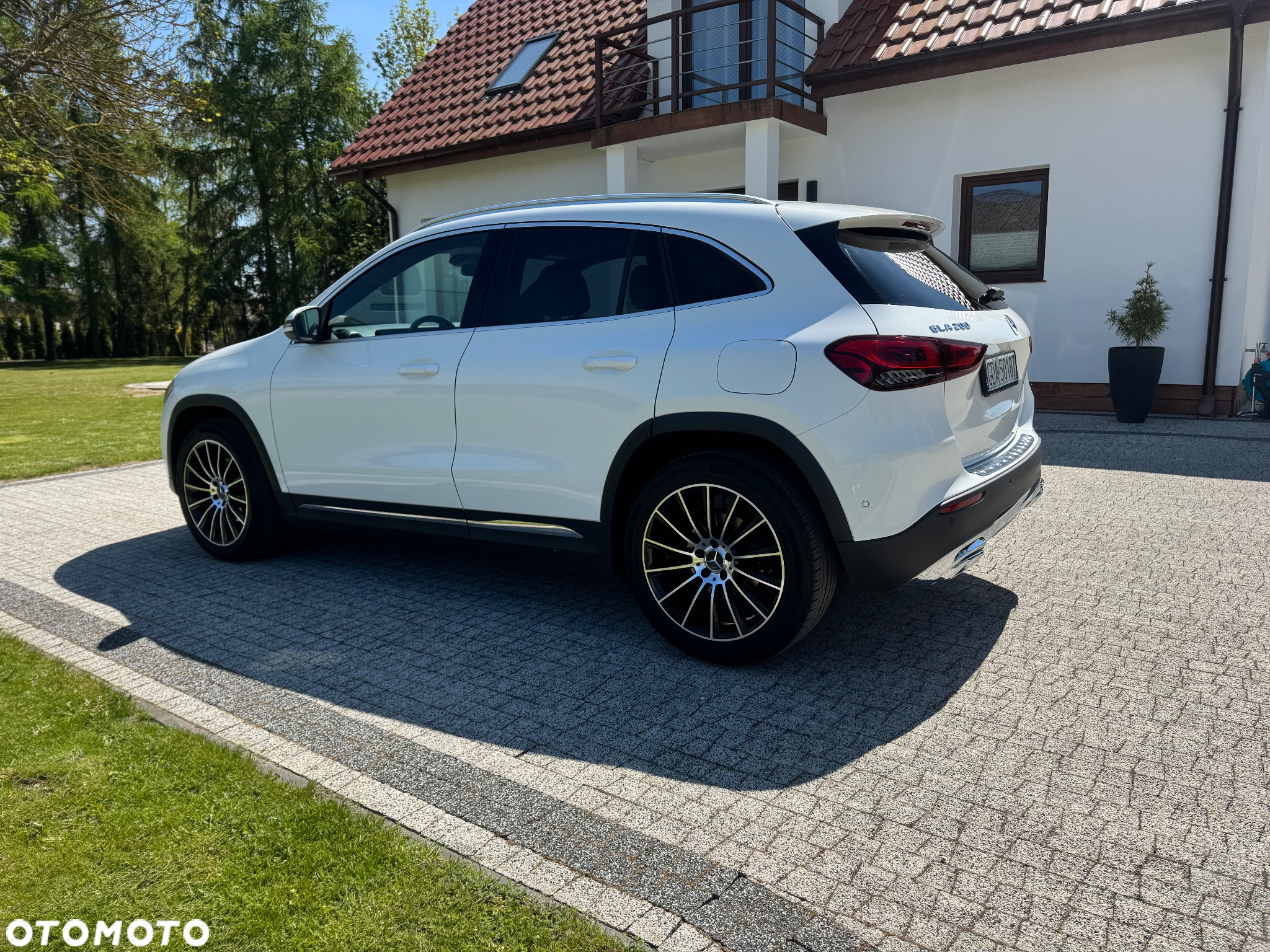 Mercedes-Benz GLA 200 - 31