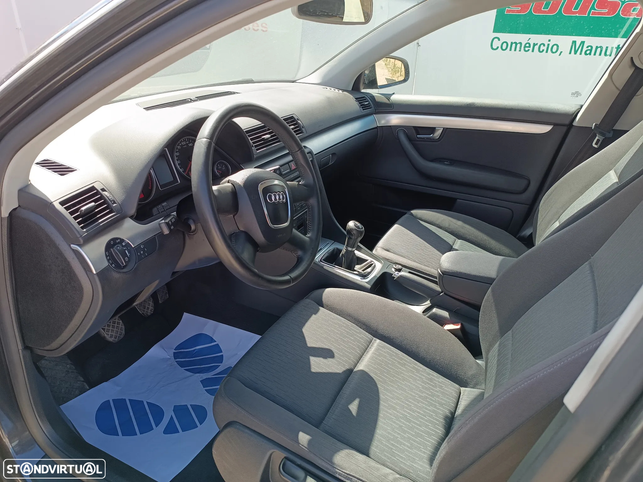 Audi A4 2.0 TDI exclusive - 15