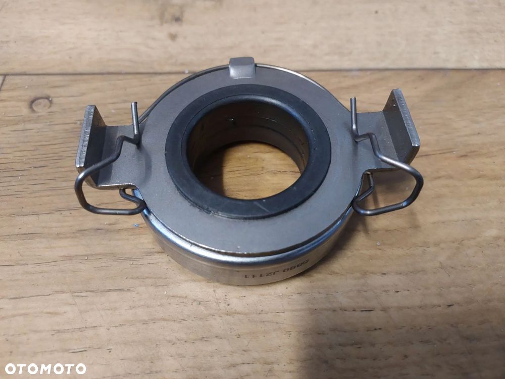 Łożysko wyciskowe sprzęgła REAT WALL COOLBEAR, FLORID; TOYOTA AURIS, AVENSIS, BB I, CALDINA, CARINA E VI, CARINA V, CELICA, COROLLA, COROLLA VERSO, CORONA, MATRIX 1.3-1.8 05.87-12.14 - 2
