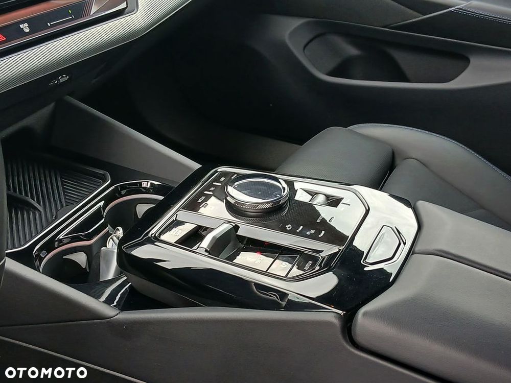 BMW Seria 5 - 17