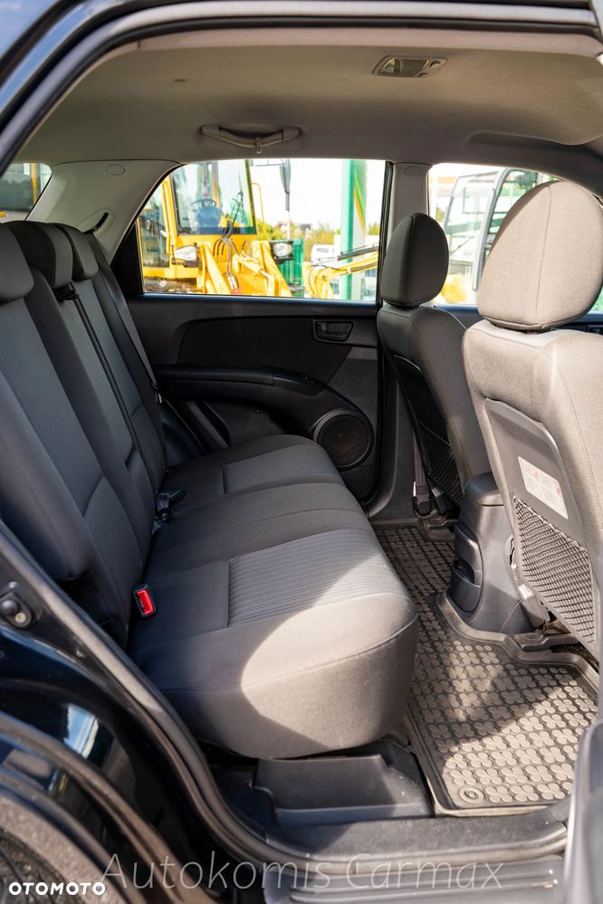 Kia Sportage 2.0 2WD LX - 17
