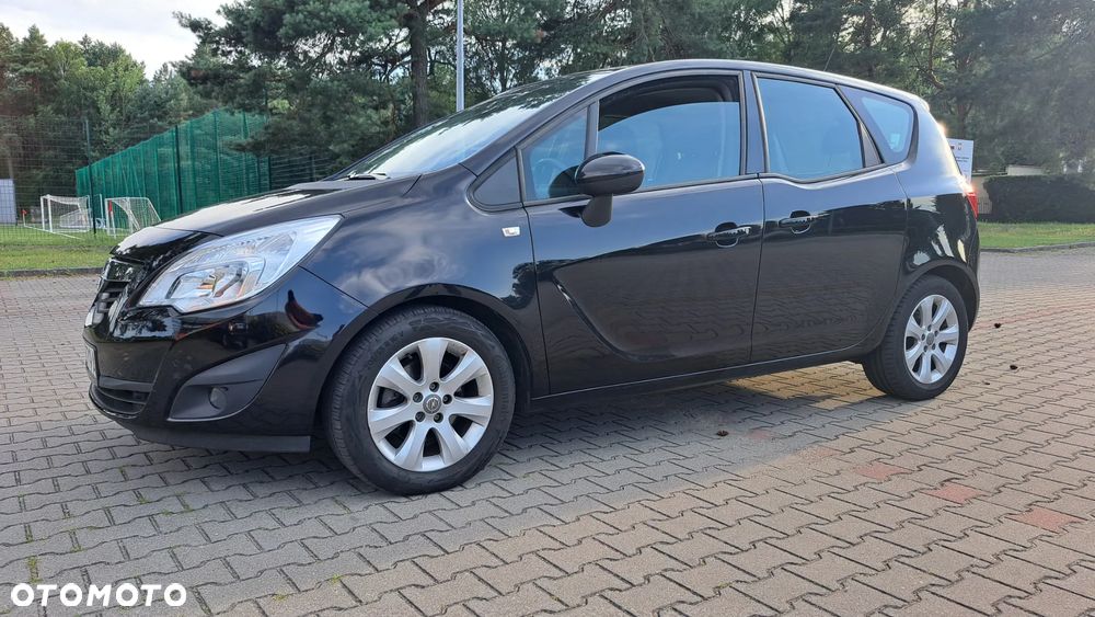 Opel Meriva 1.3 CDTI Essentia - 2