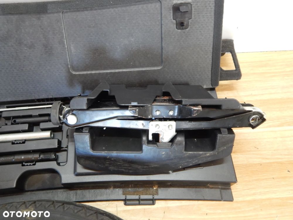 Zestaw naprawczy koło dojazdowe wkład styropian klucz podnośnik 19" R19 AUDI A4 B8 a5 a8 a3 Seat skoda VW Łuków części - 4