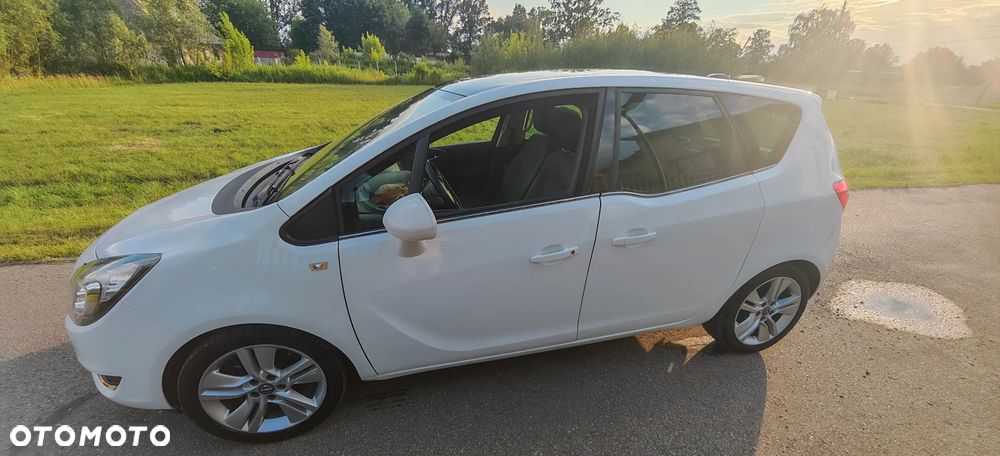 Opel Meriva 1.4 T Essentia S&S - 7