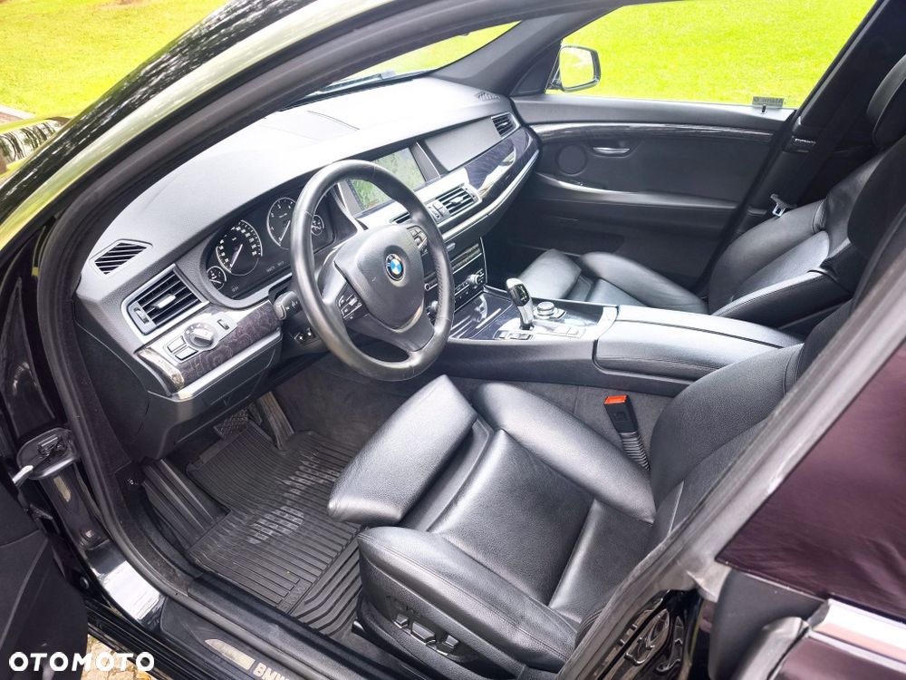 BMW 5GT - 7