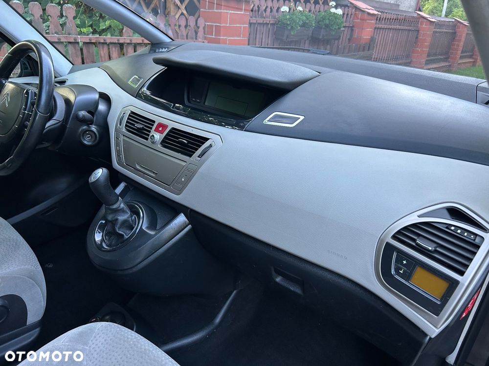 Citroën C4 Picasso - 8