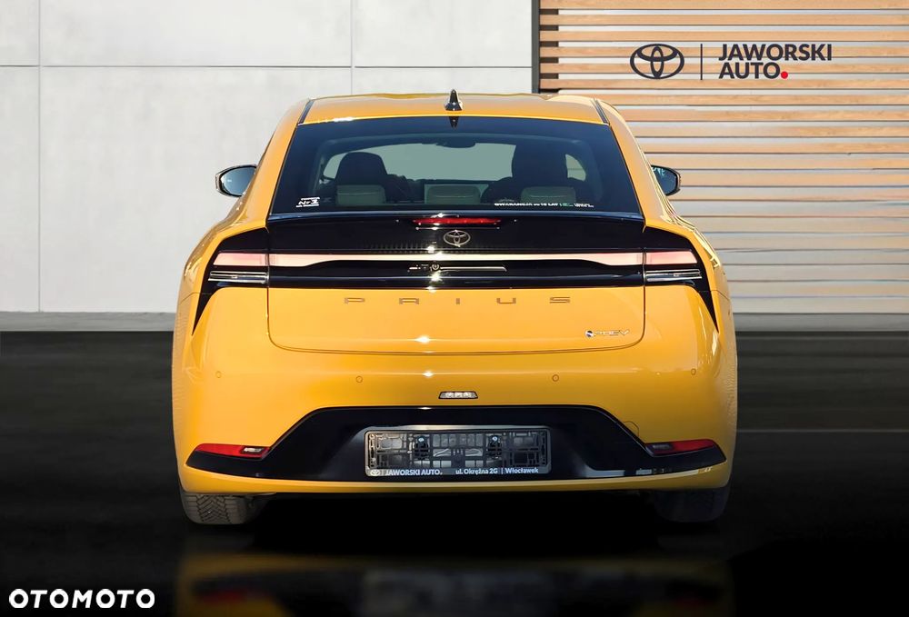 Toyota Prius - 8