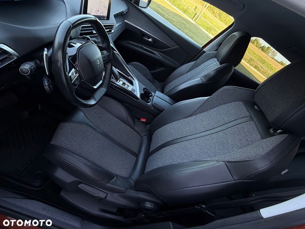 Peugeot 3008 BlueHDi 180 Stop & Start EAT6 GT - 24