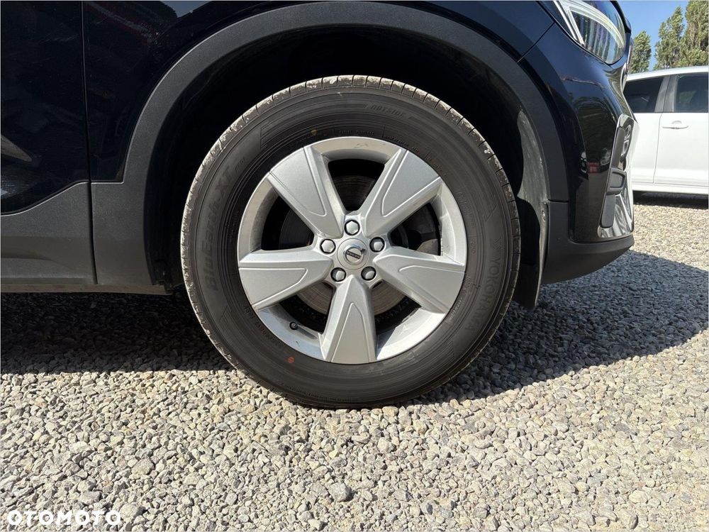 Volvo XC 40 B3 Essential - 19