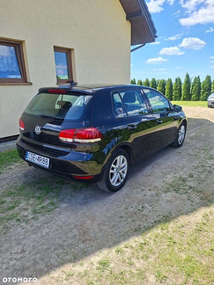Volkswagen Golf 1.6 TDI Highline - 4