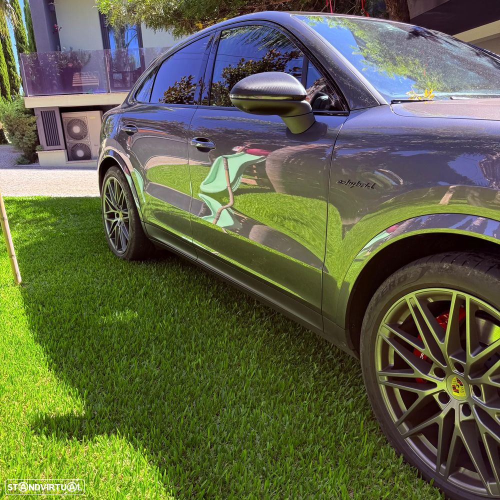 Porsche Cayenne Coupé E-Hybrid Tiptronic S Black Edition - 4