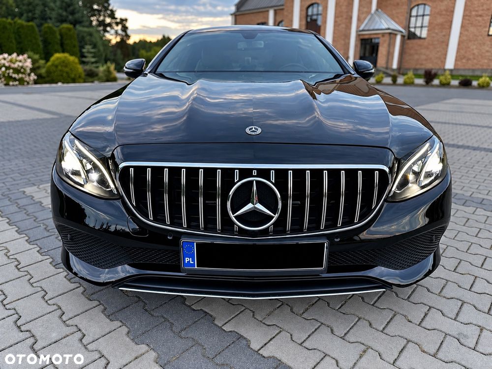 Mercedes-Benz Klasa E 220 d Avantgarde - 8