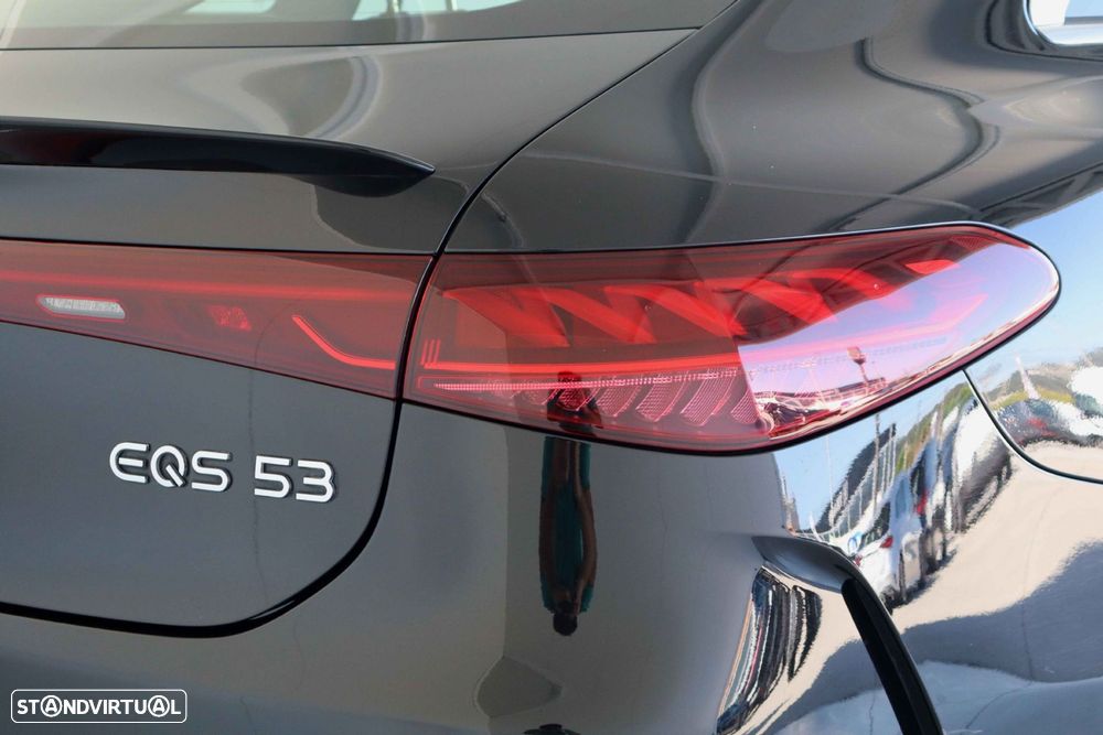 Mercedes-Benz EQS 53 AMG 4Matic+ - 12
