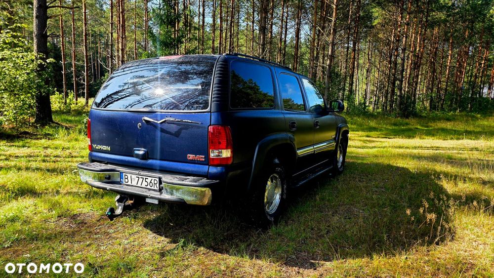 GMC Yukon 4.8 SLE 4WD - 6