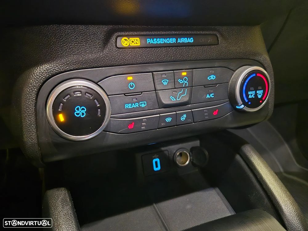 Ford Focus SW 1.5 EcoBlue S&S Aut. TITANIUM - 25