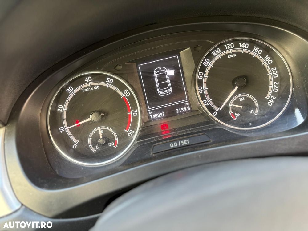 Skoda RAPID - 9