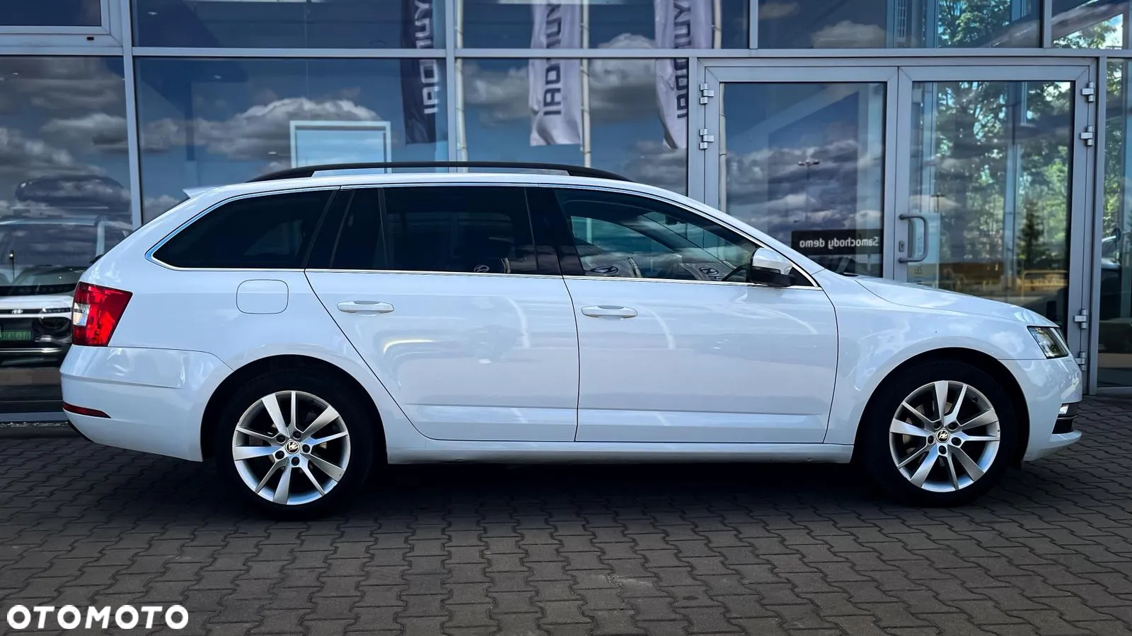 Skoda Octavia 2.0 TDI Style DSG - 6