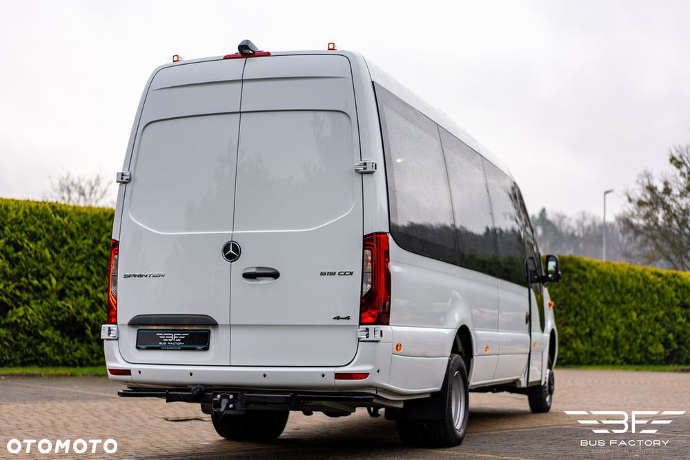 Mercedes-Benz Sprinter 519 BUS FACTORY Tourist Line 4x4 - 7