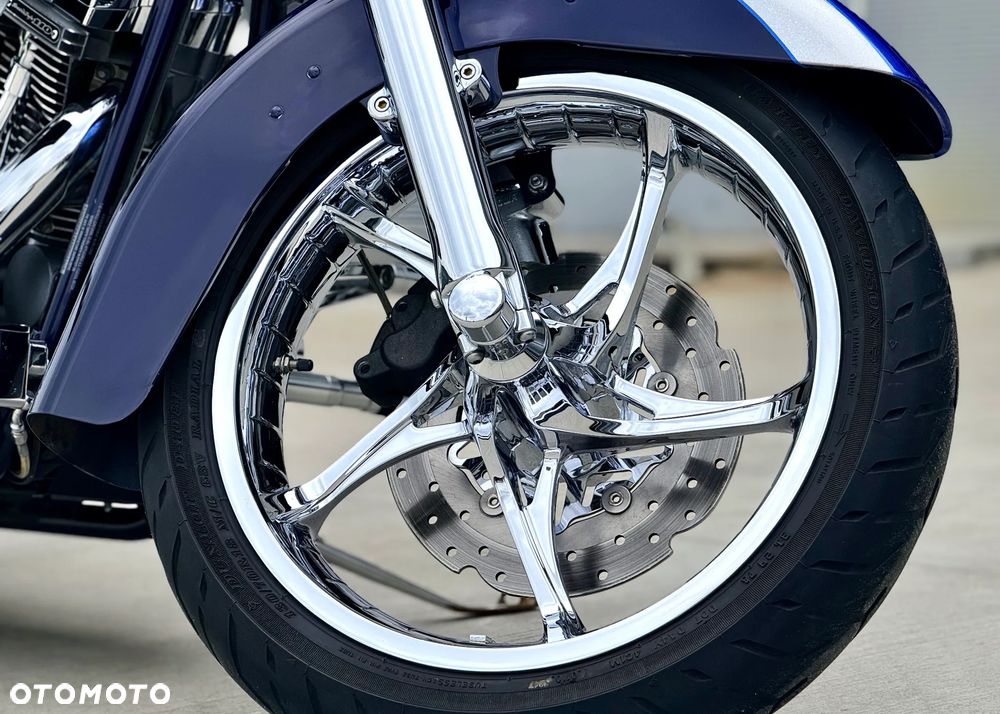 Harley-Davidson Softail - 20