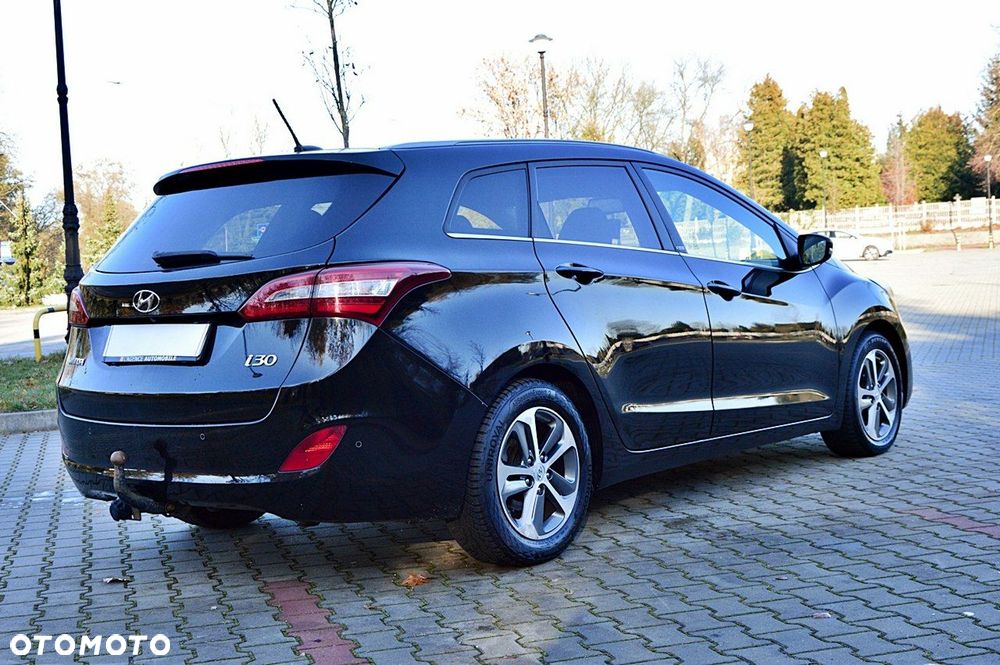 Hyundai i30 1.6 CRDi BlueDrive Comfort - 17