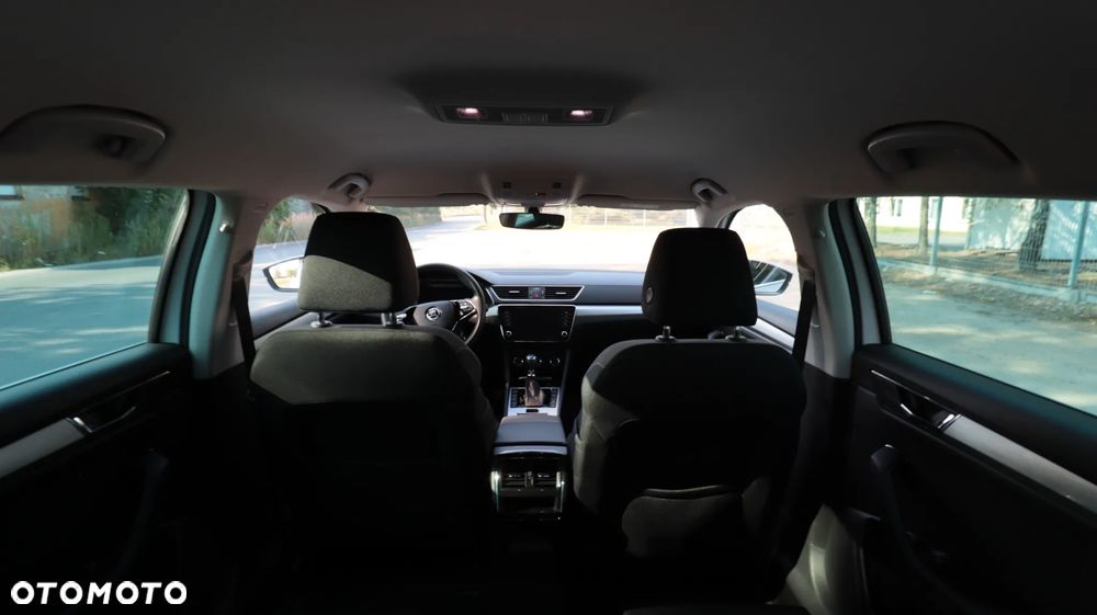 Skoda Superb 2.0 TSI Style DSG - 30