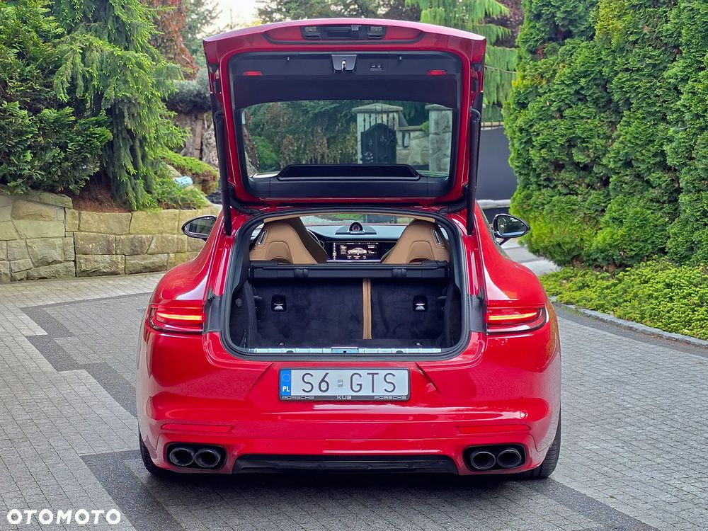 Porsche Panamera GTS - 23