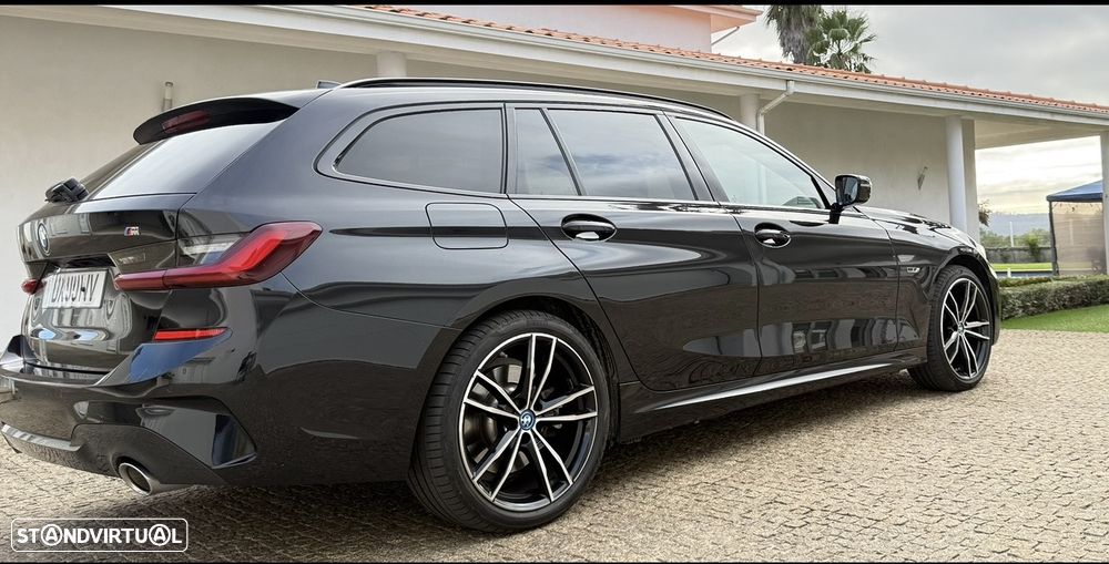 BMW 320 e Pack Desportivo M Auto - 16