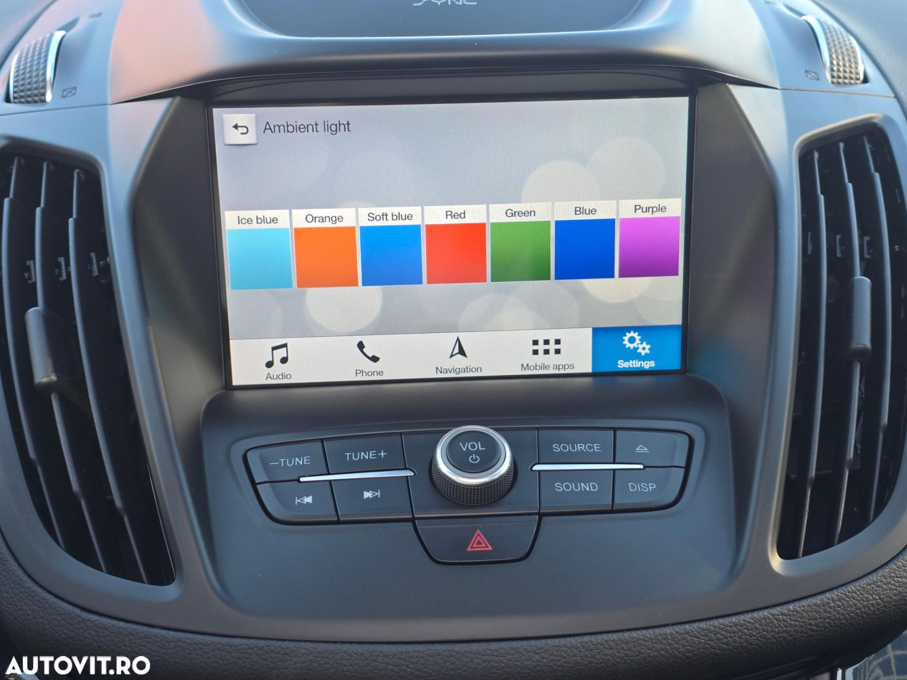 Ford Kuga - 25