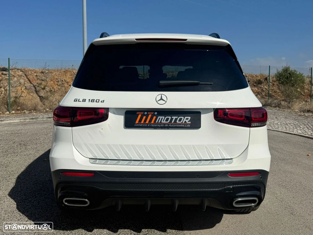 Mercedes-Benz GLB 180 d AMG Line - 5