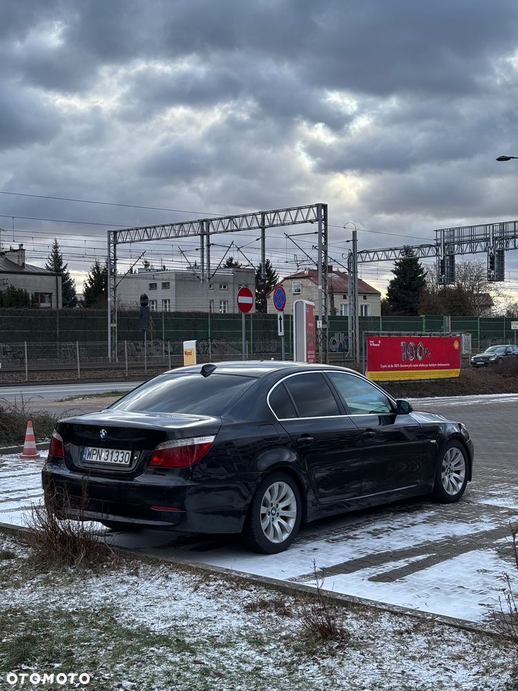 BMW Seria 5 520d - 8