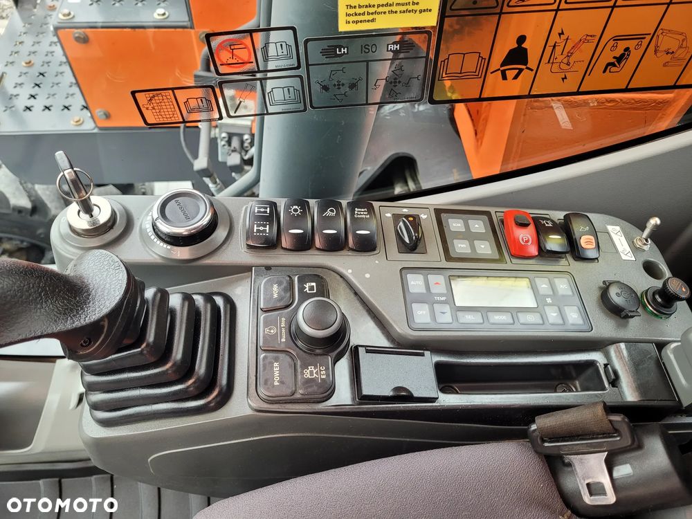 Doosan DX-165W / ROTOTILT ze szczypcami / compact / - 26