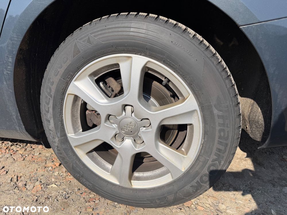 Audi A4 Avant 2.0 TDI DPF Attraction - 13