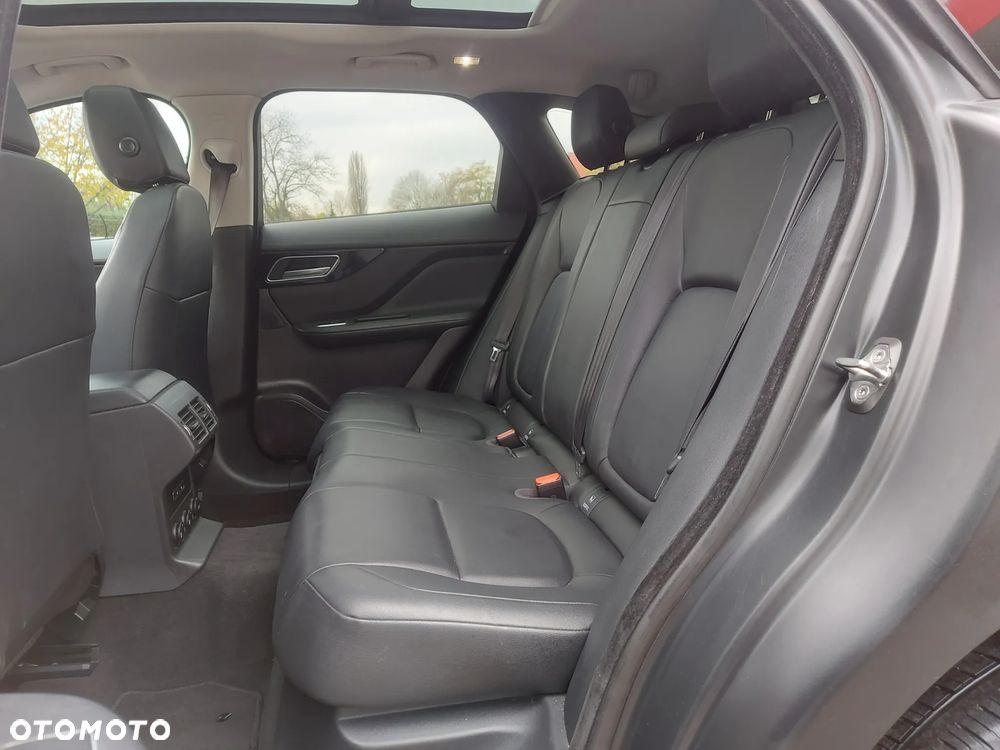 Jaguar F-Pace 3.0 V6 AWD Prestige - 13