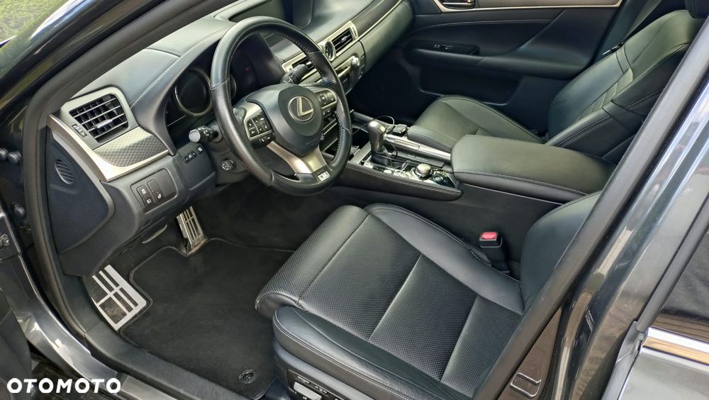 Lexus GS