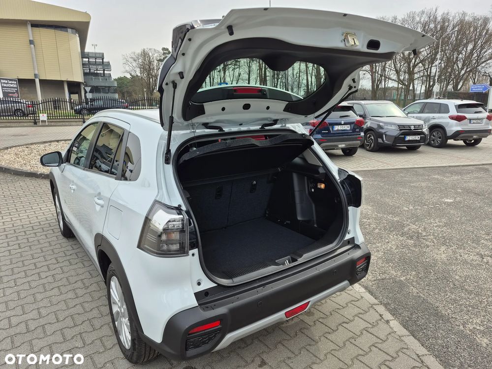 Suzuki S-Cross 1.4 BoosterJet mHEV Premium Plus SP - 35