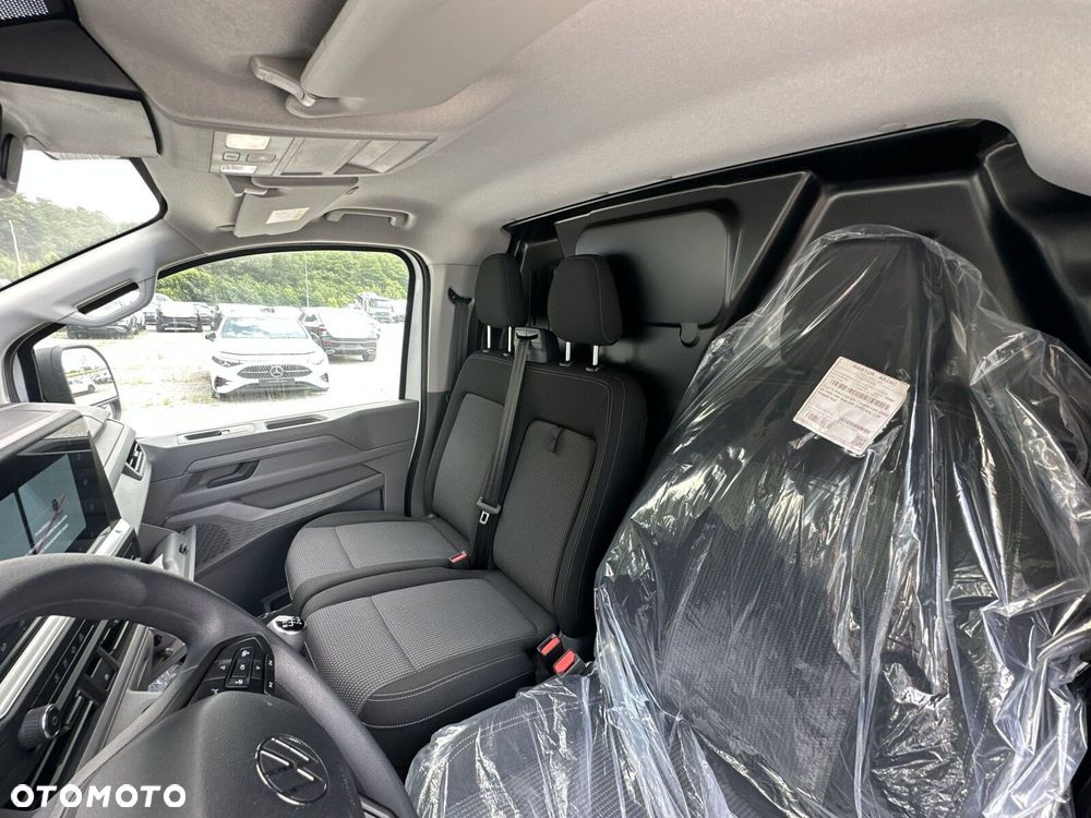 Volkswagen Transporter Furgon, 2,0TDI 150KM, 6-bieg.manualna, r.o :3500 mm - 12