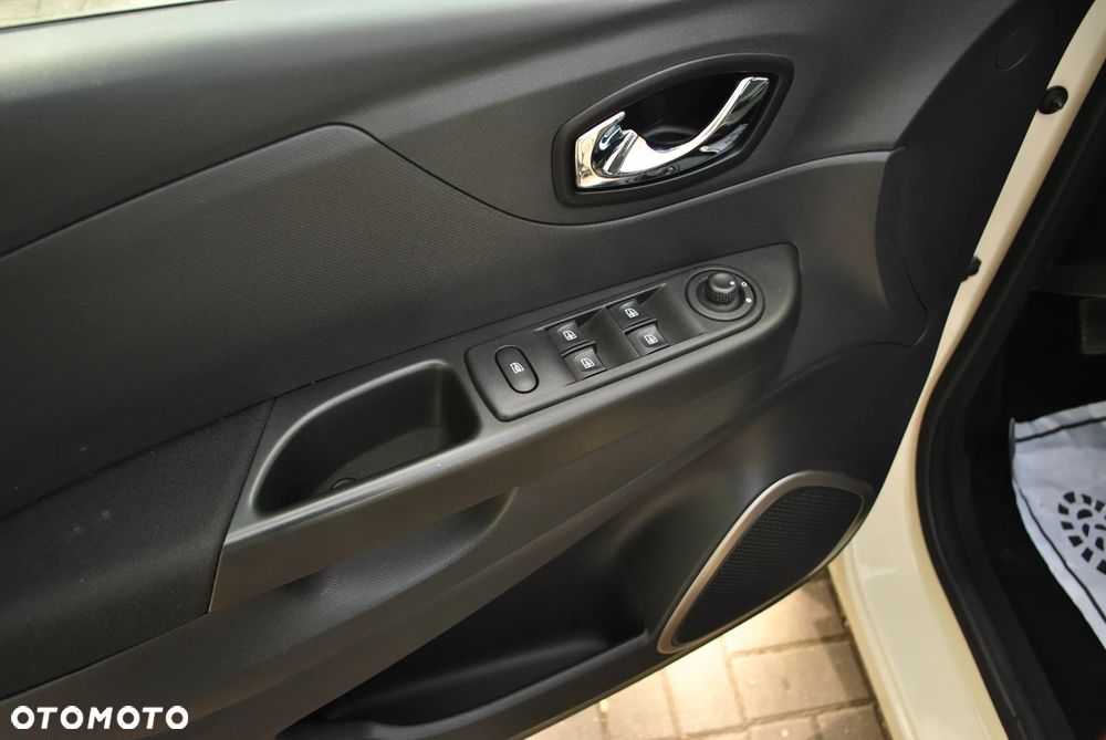Renault Captur - 8