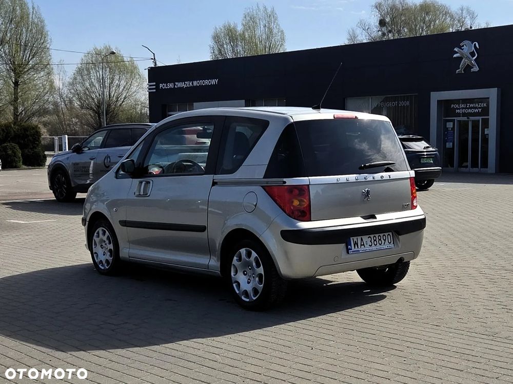 Peugeot 1007 1.4 Trendy - 7