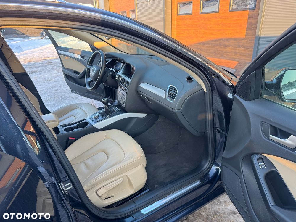 Audi A4 Avant 2.0 TDI DPF Ambition - 23