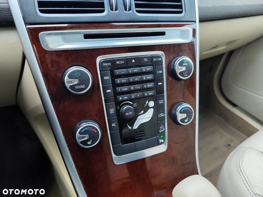 Volvo XC 60 D5 AWD Summum - 30