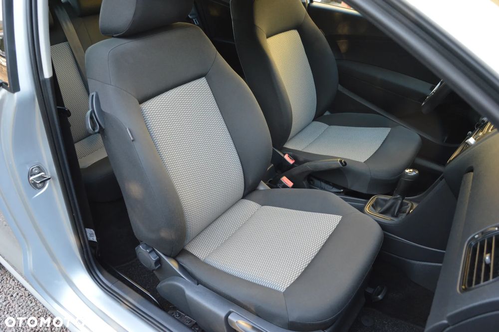 Volkswagen Polo - 20