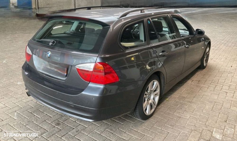 BMW 318 Gran Turismo - 2