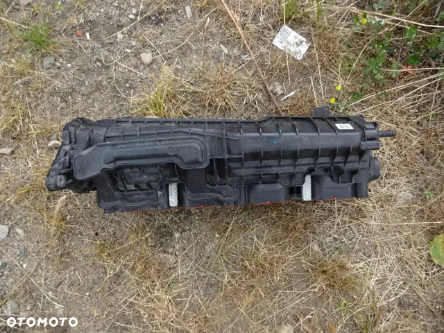 Kolektor ssący Audi 4.0TFSI 079133110 - 2