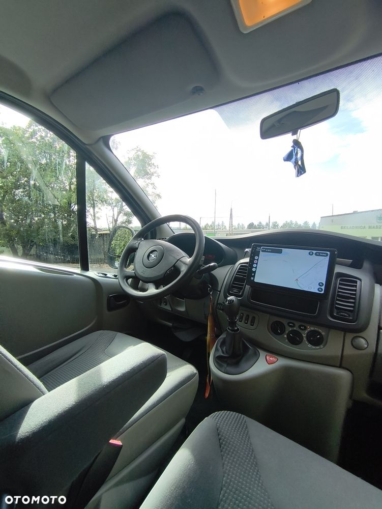 Opel Vivaro - 5