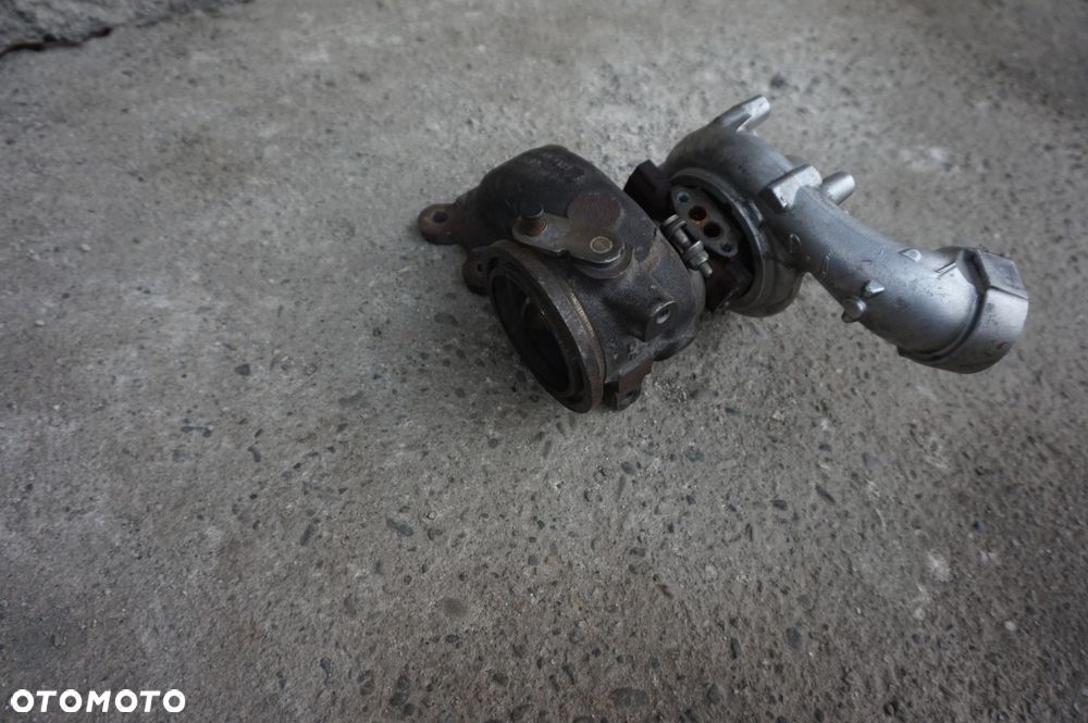 TURBINA 1.4 TSI VW GOLF AUDI A3 8V SKODA OCTAVIA SEAT LEON 04E145721B - 2