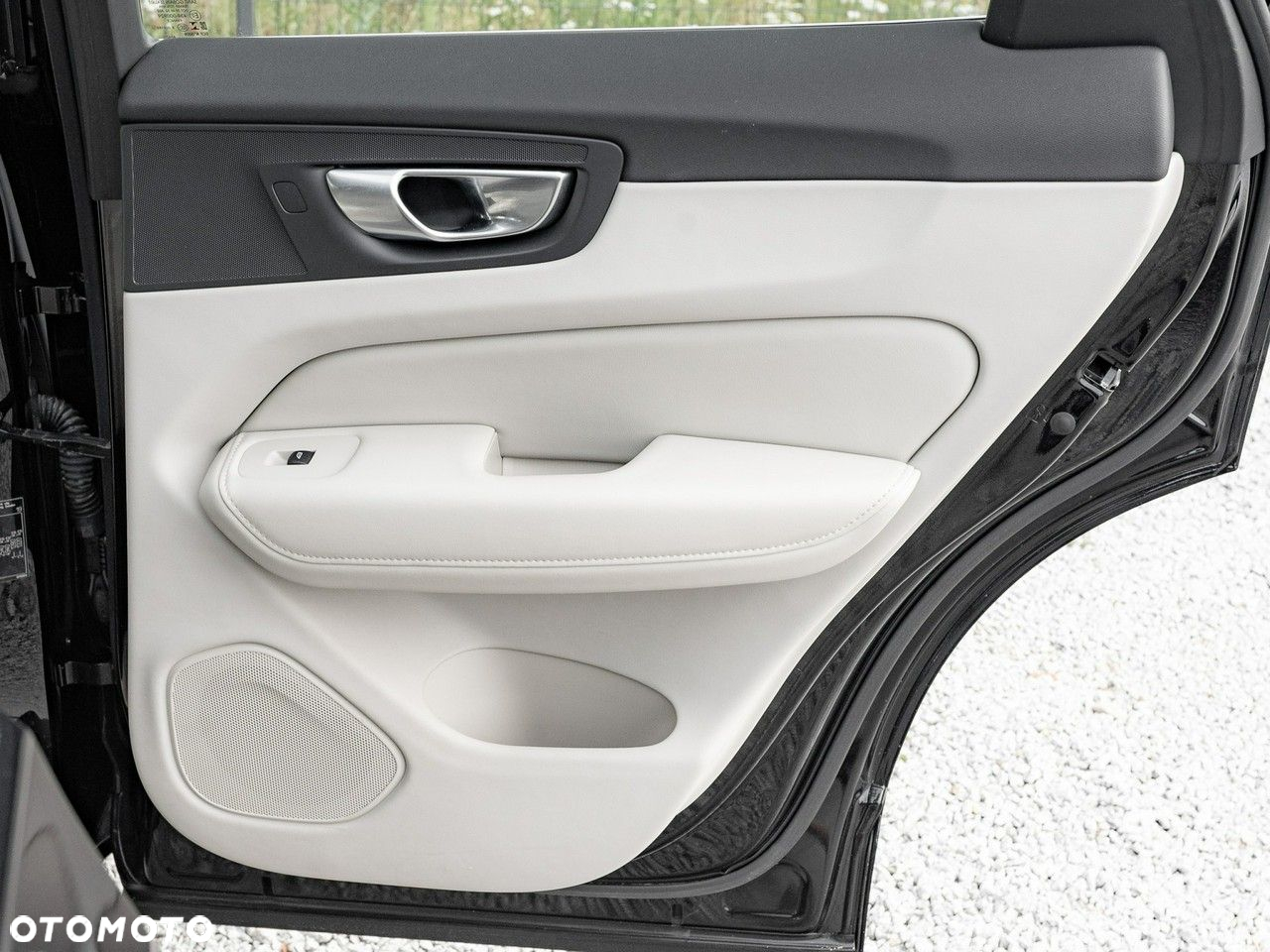 Volvo XC 60 - 30
