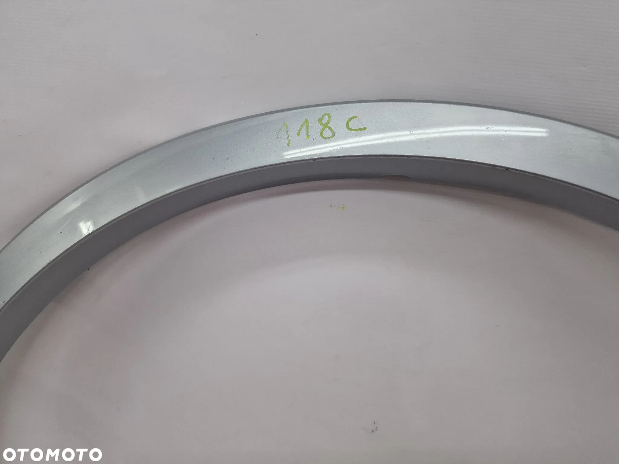 AUDI Q3 8U0 LIFT S-LINE 19 CALI 11-18 LEWA PRZEDNIA PRZÓD LISTWA NA BŁOTNIK POSZERZONA , NR 8U0853717C , NR AUKCJI NLB118 - 18
