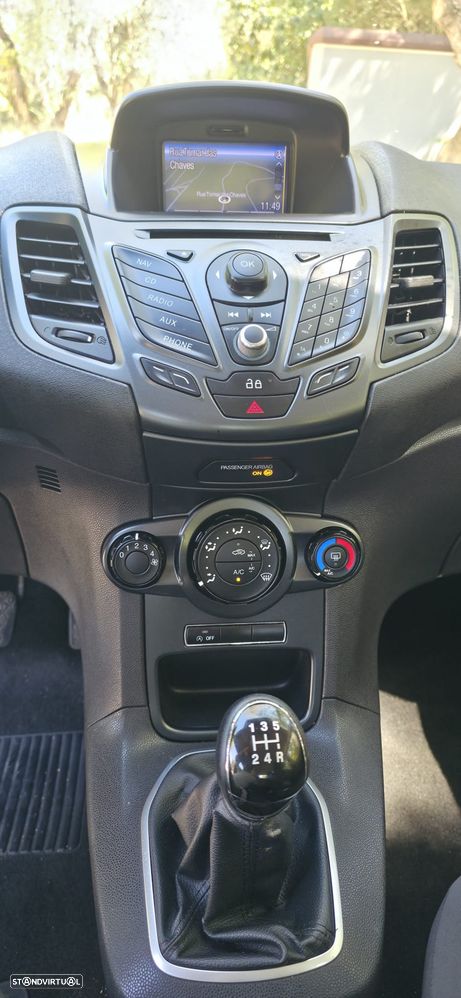 Ford Fiesta 1.6 TDCI ECOnetic Trend - 11